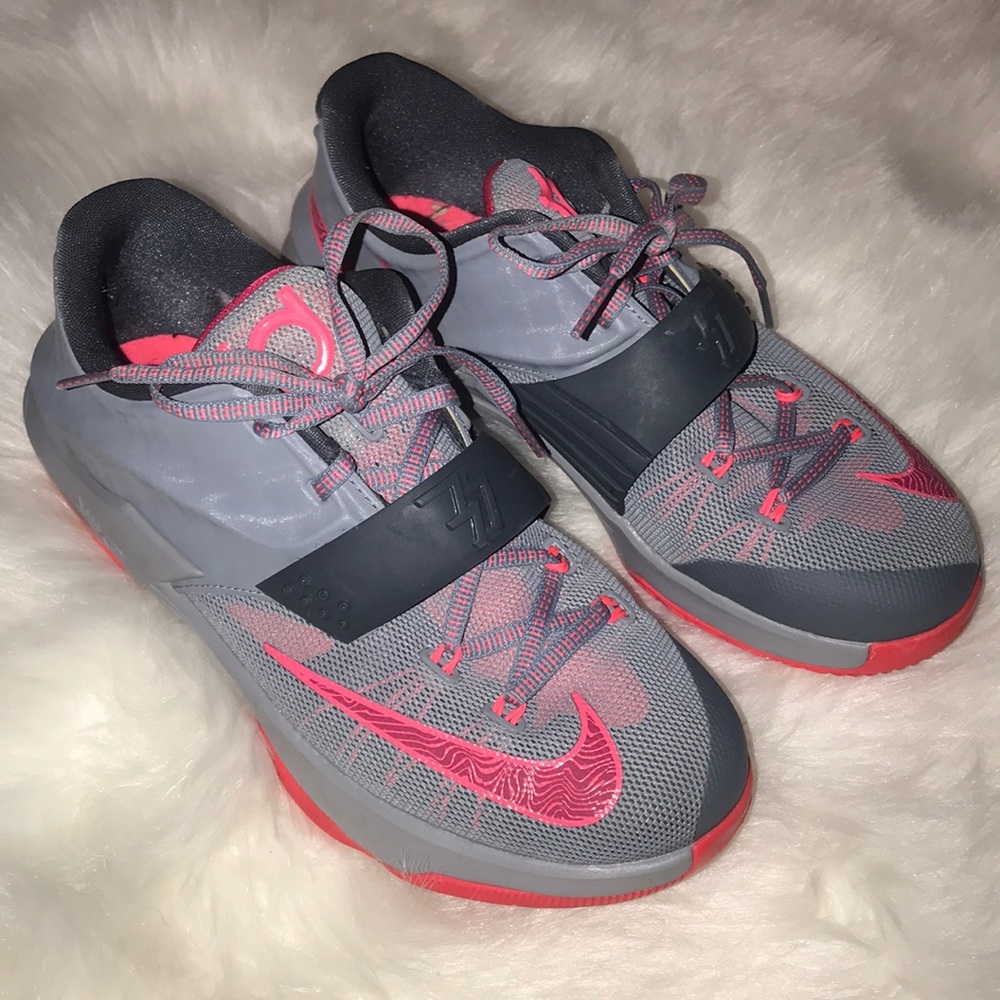 Kd basketball shoes